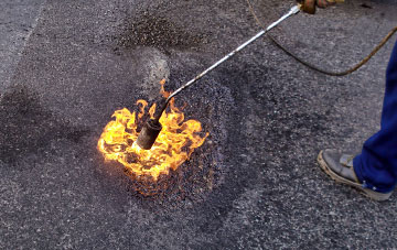 Oak Hill flat roofing repairs